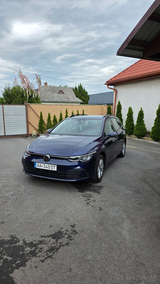 Volkswagen Golf VIII