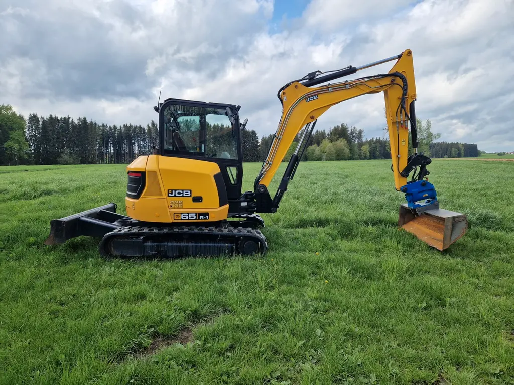Bager JCB 65C