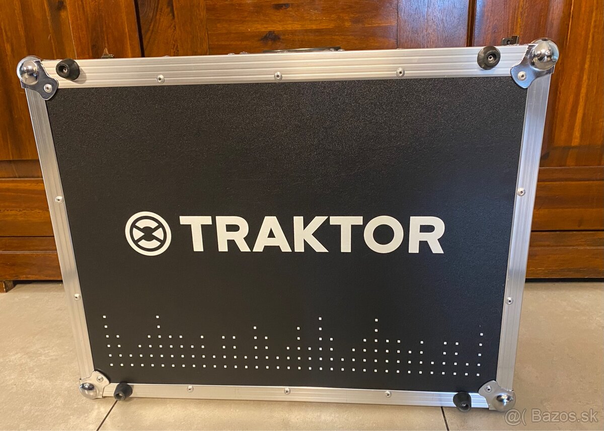 Native Instruments Traktor Kontrol S4 MK3 FC Dj Kufor