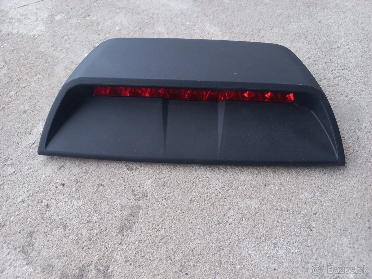 predam brzdove svetlo na chevrolet