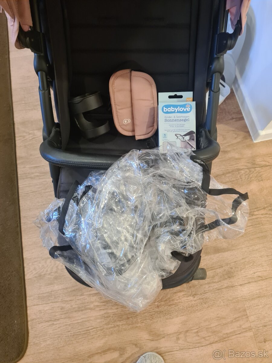 Kinderkraft GRANDE PLUS - kočík - od narodenia do 22 kg