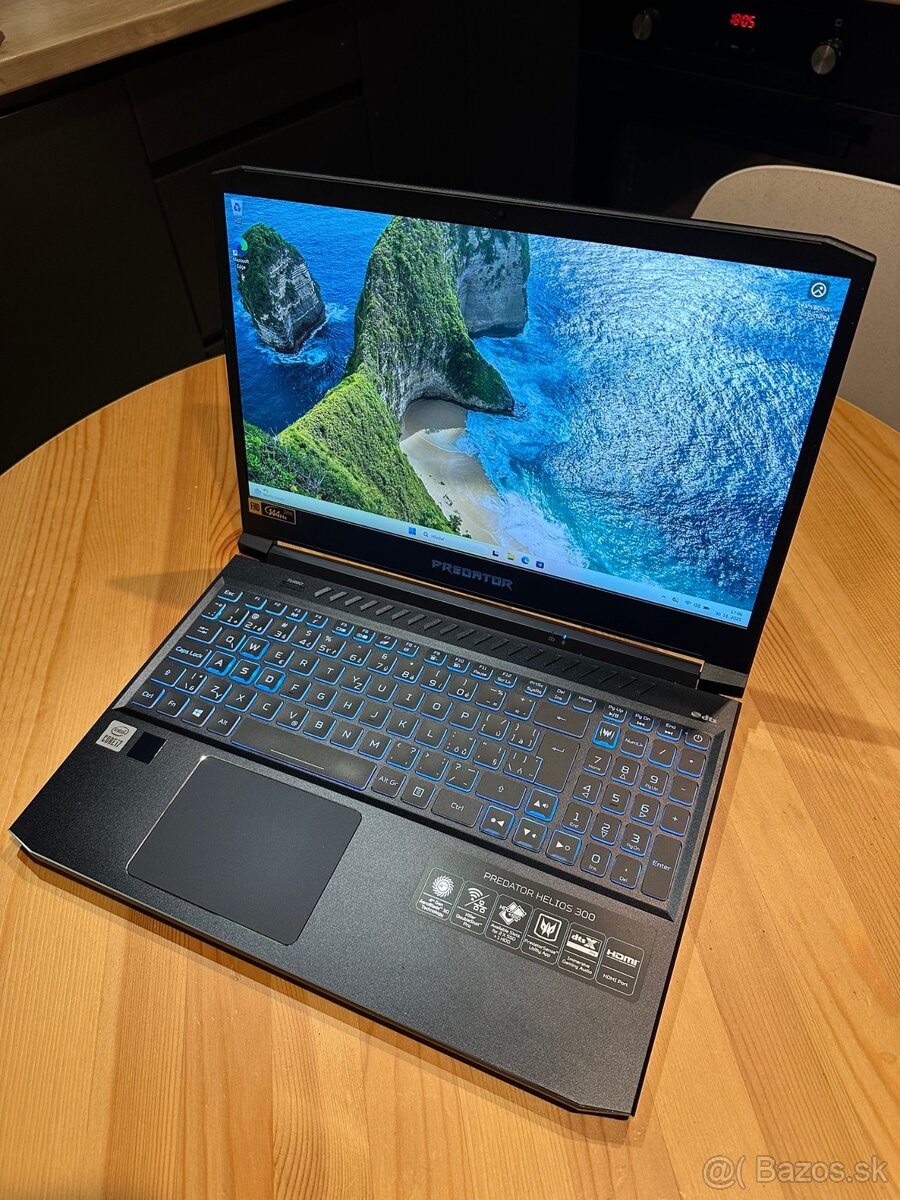 Predám Acer Predator Helios 300 PH315-53-7377