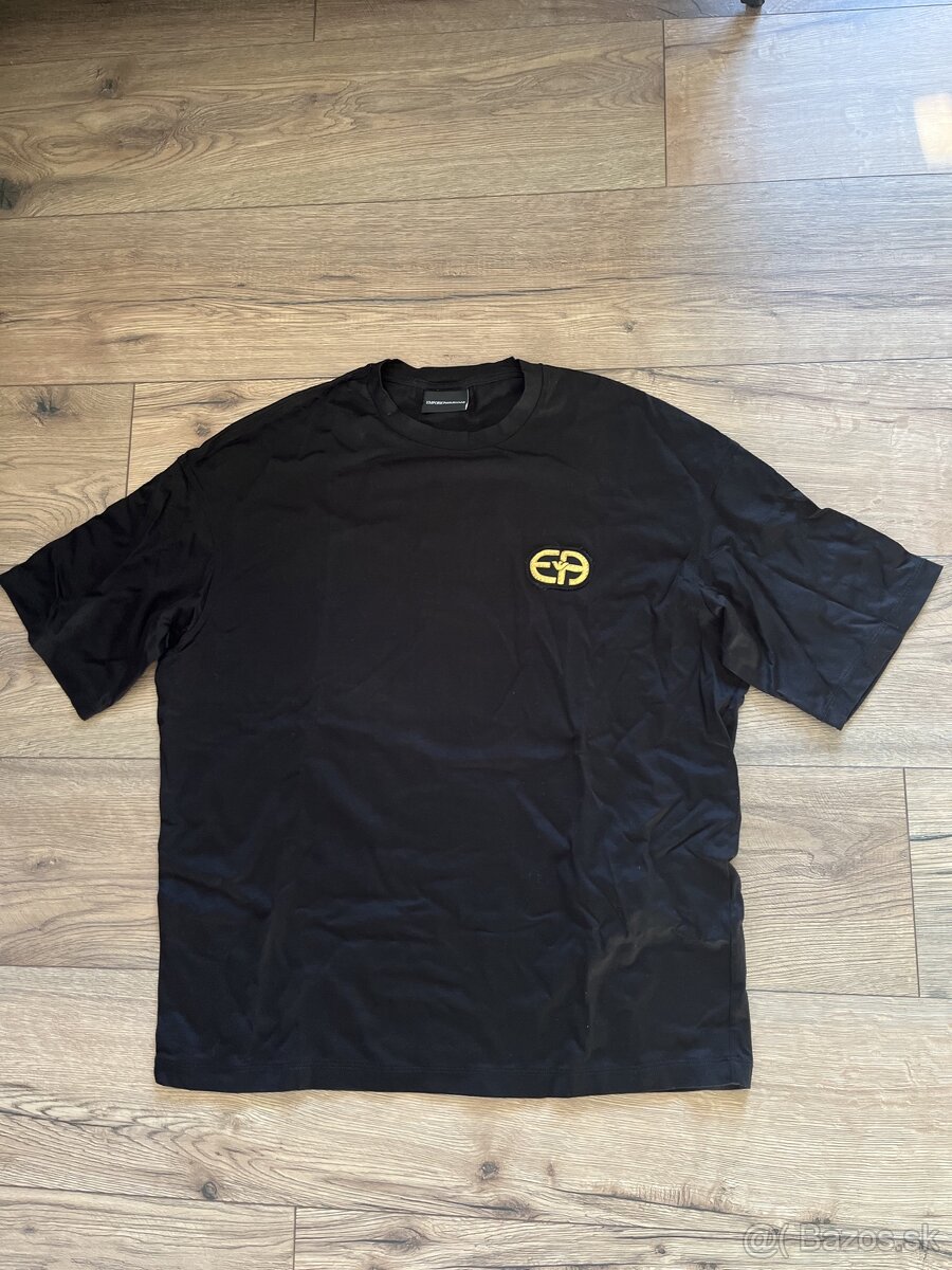 nove len vyskusane original panske tricko E. Armani