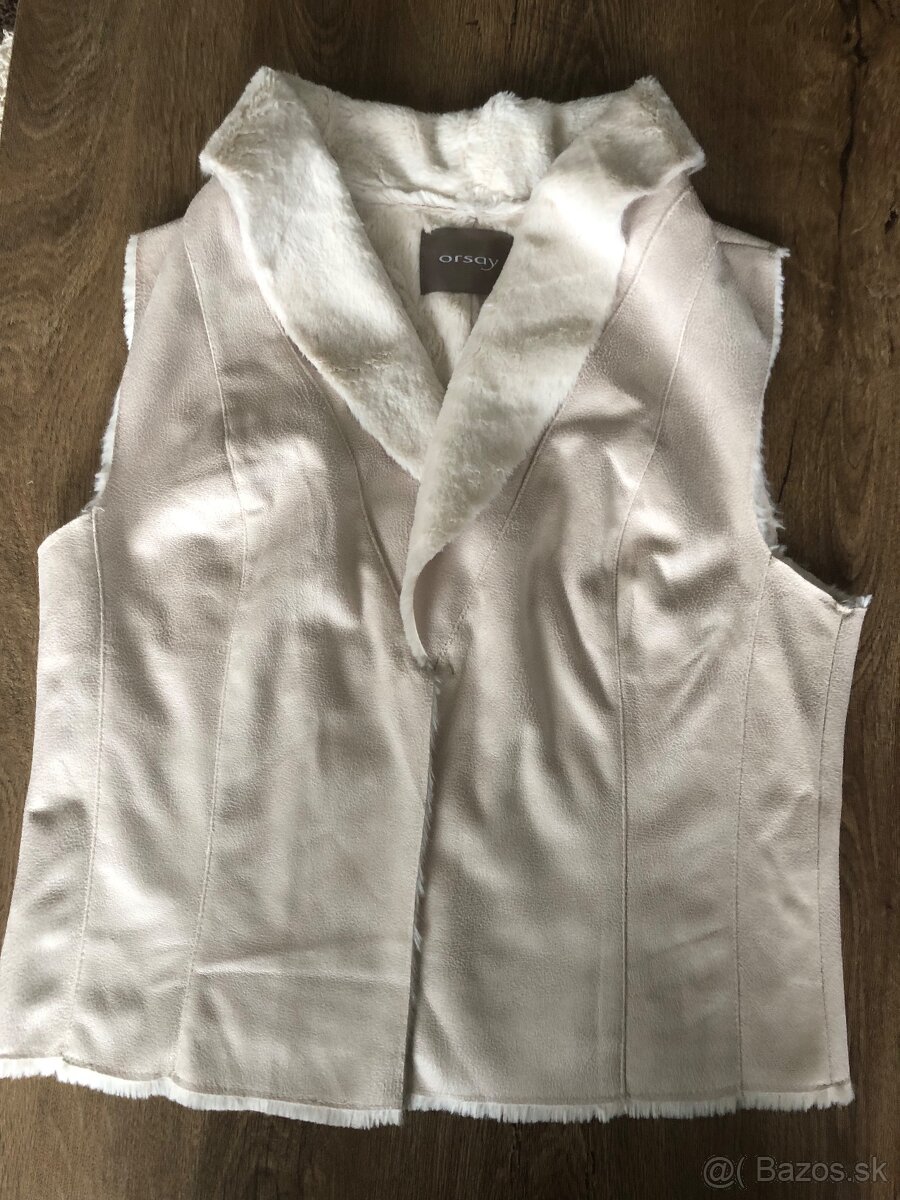 Nová dámska vesta, veľ. 40