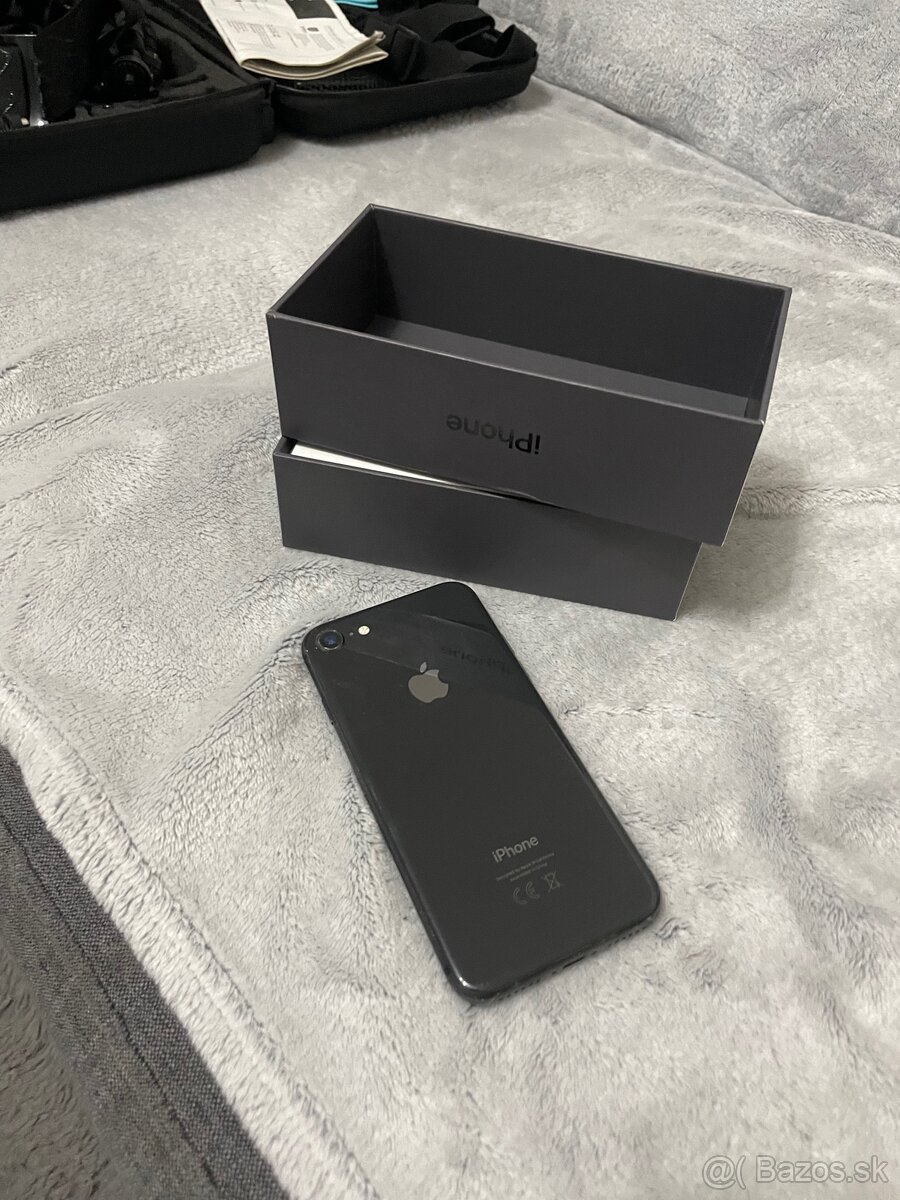 iPhone 8 64gb