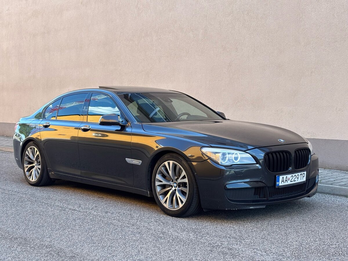 Predám BMW radu 7 F01 M-packet 740d