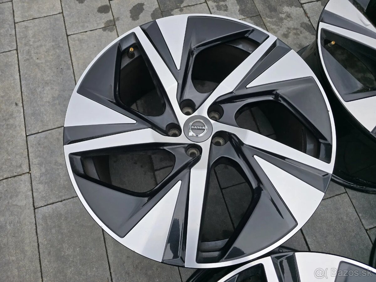 Volvo xc40,xc60,xc90,v90, Ford 5x108 r20