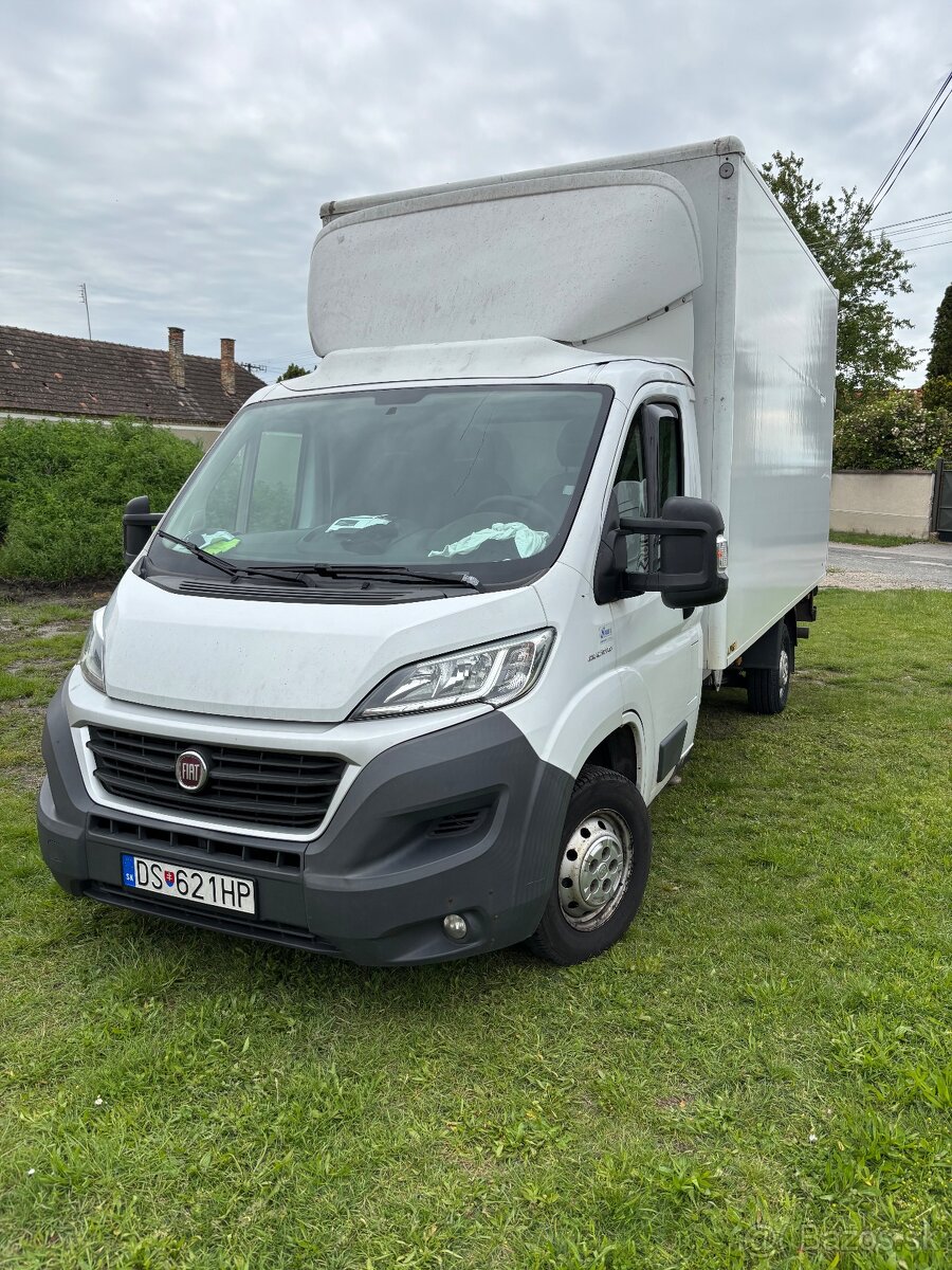 Fiat ducato 150multijet s hydraulickým čelom.