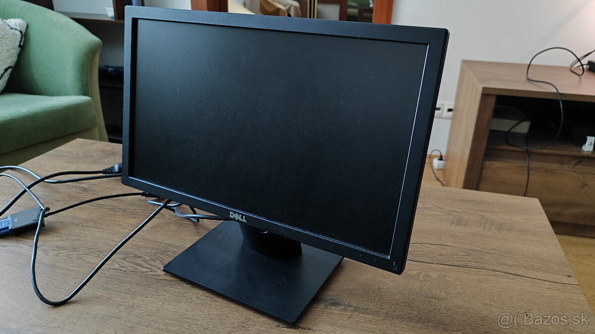 Dell 19'' E1916He Monitor with HDMI Adapter