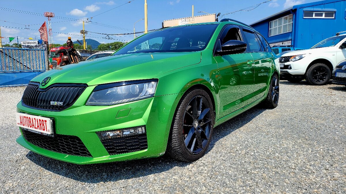 Škoda Octavia Combi 2.0 TDI DPF RS DSG