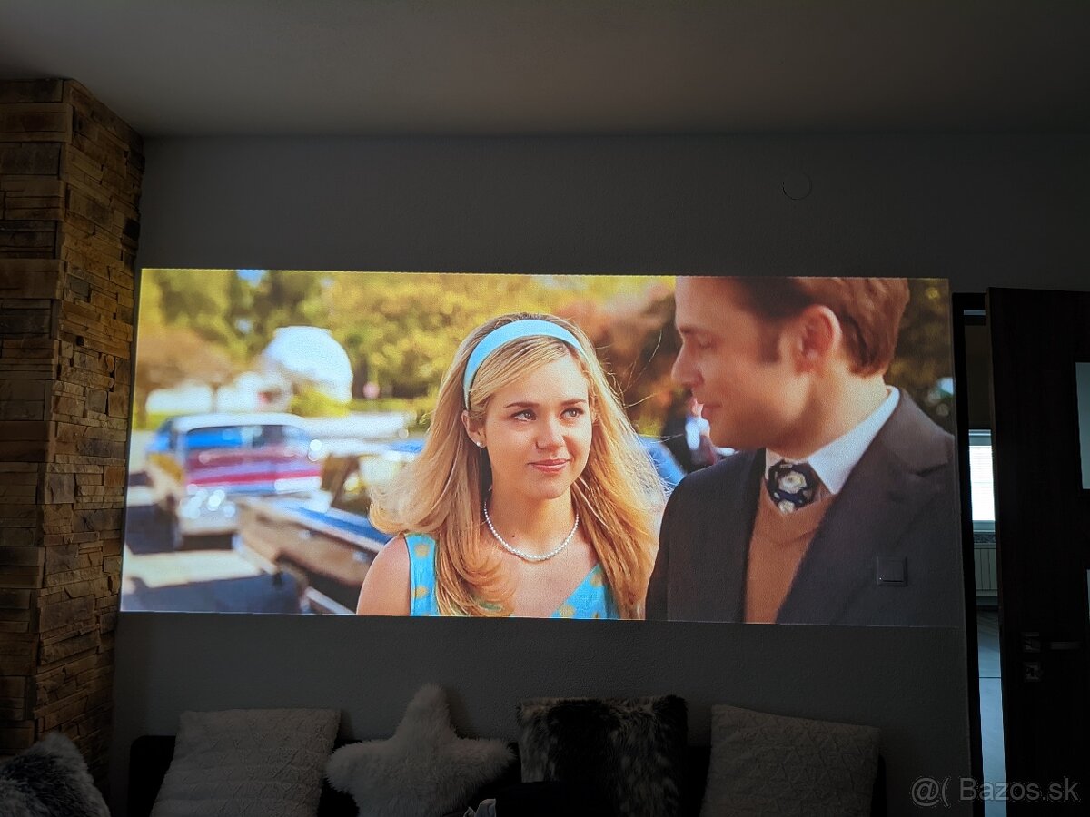 Fullhd LED projektor s podporou 4k