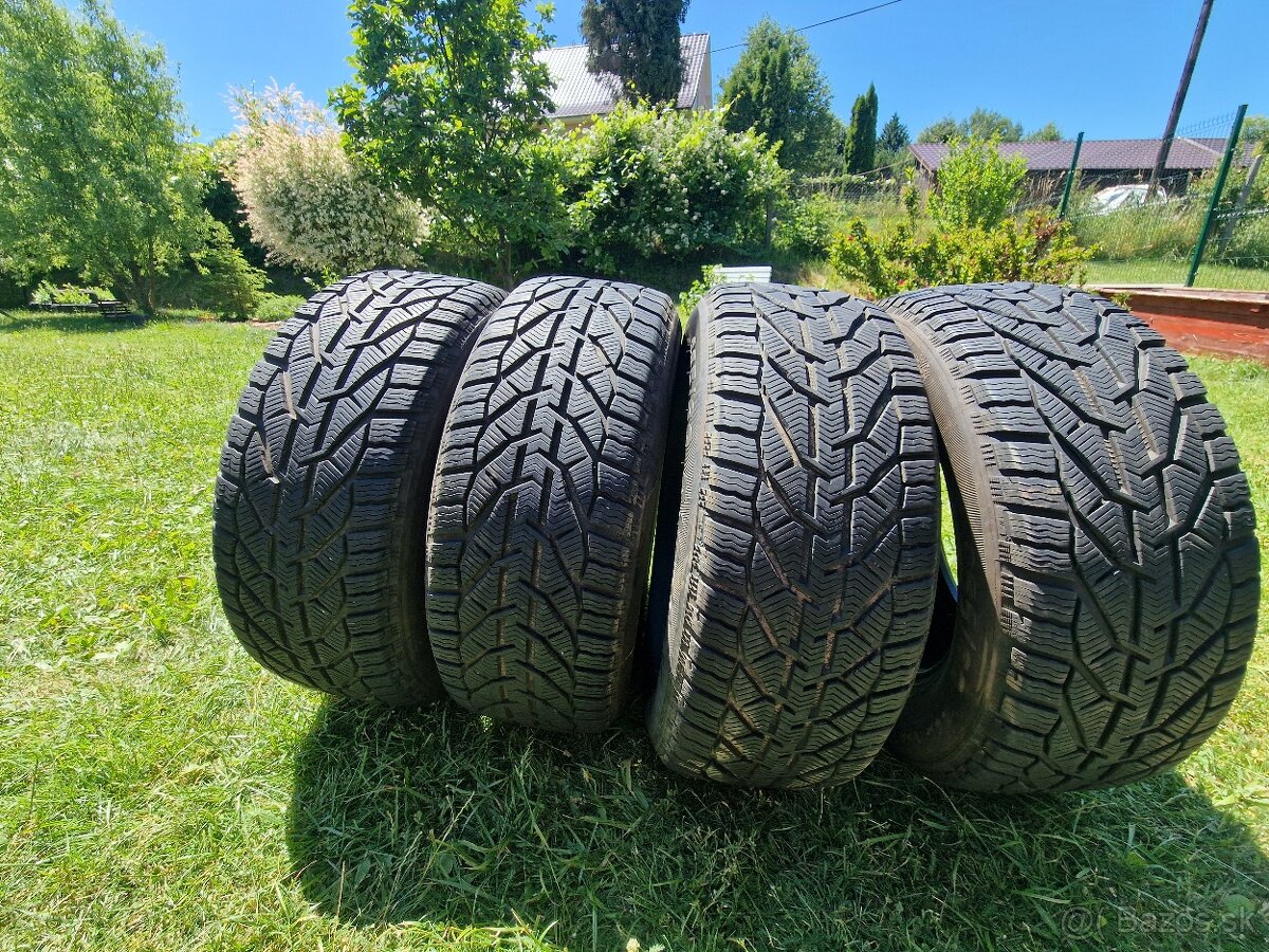 Predám zimné pneumatiky 265/60 r18