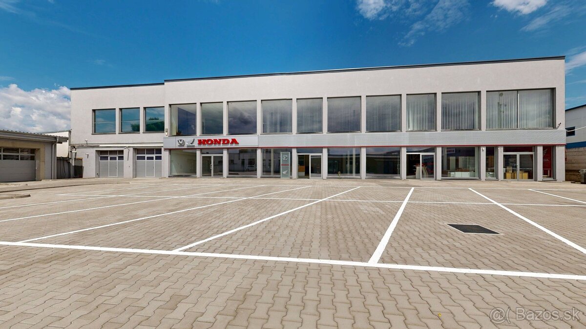 Na prenájom multifunkčné priestory – Trnava, prízemie + posc