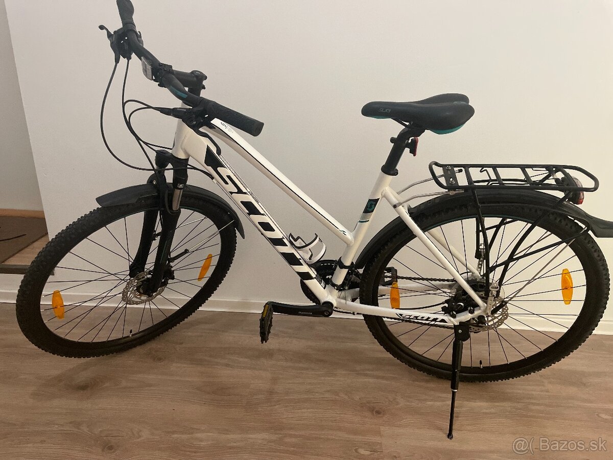 Dámsky trekingový bicykel SCOTT Sub Cross 50 Lady