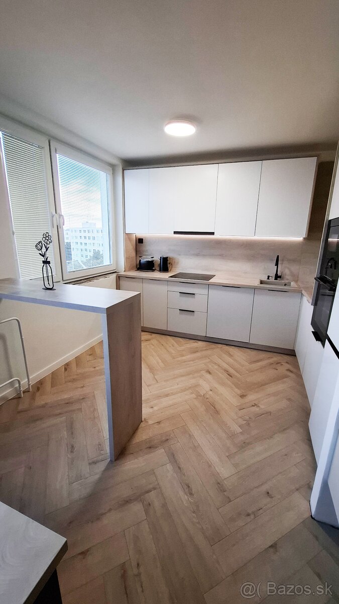 Predáme štýlový 3 izbový byt ul.Obrody, Košice Terasa