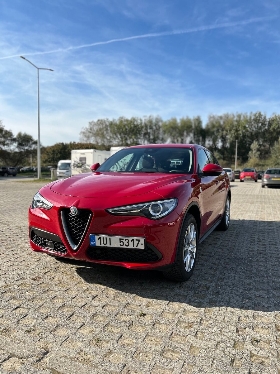 Alfa Romeo Stelvio 2.0