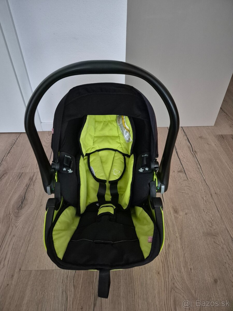 Kiddy evolution vajicko autosedacka