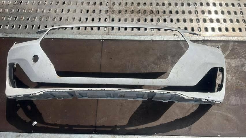 Predny naraznik HYUNDAI TUCSON I20 I30 KONA ELANTRA SANTA FE