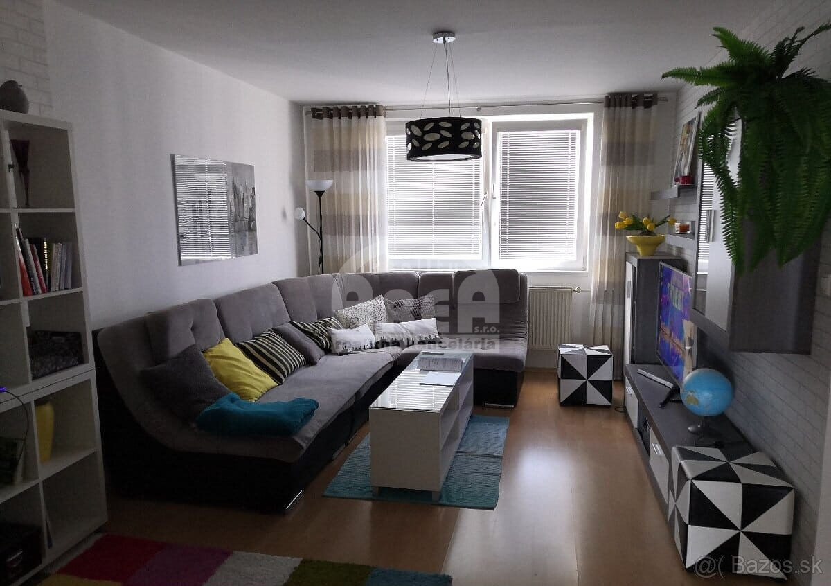 4- izbový byt v TOP lokalite sídliska Východ v Michalovciach