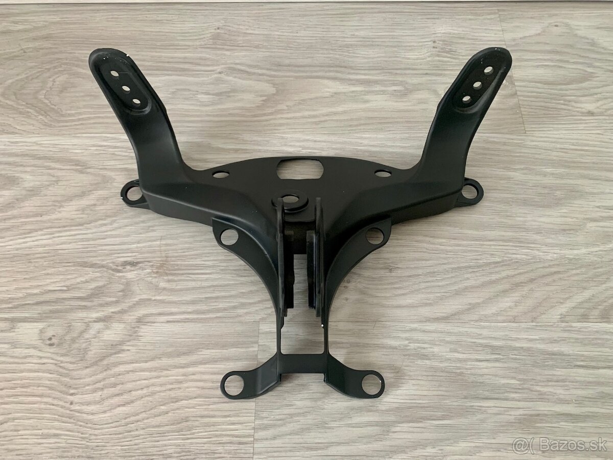 Predám držiak - lešenie pre Yamaha YZF R1