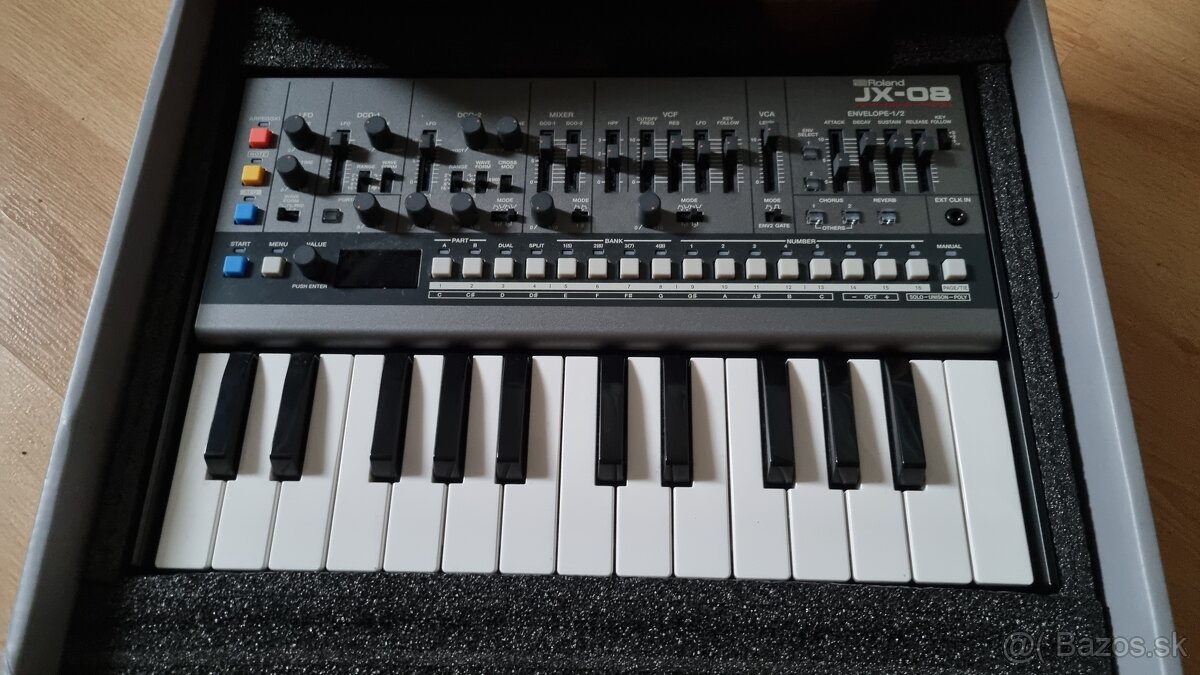 Roland JX-08 + K-25M klavesy