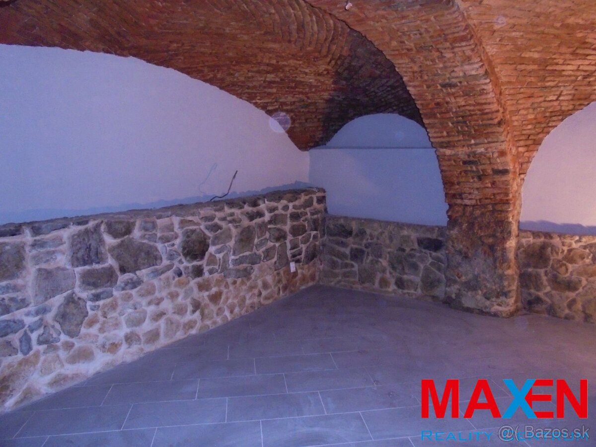 Zrekonštruovaný obch. priestor suterén Hlavná ul.Košice