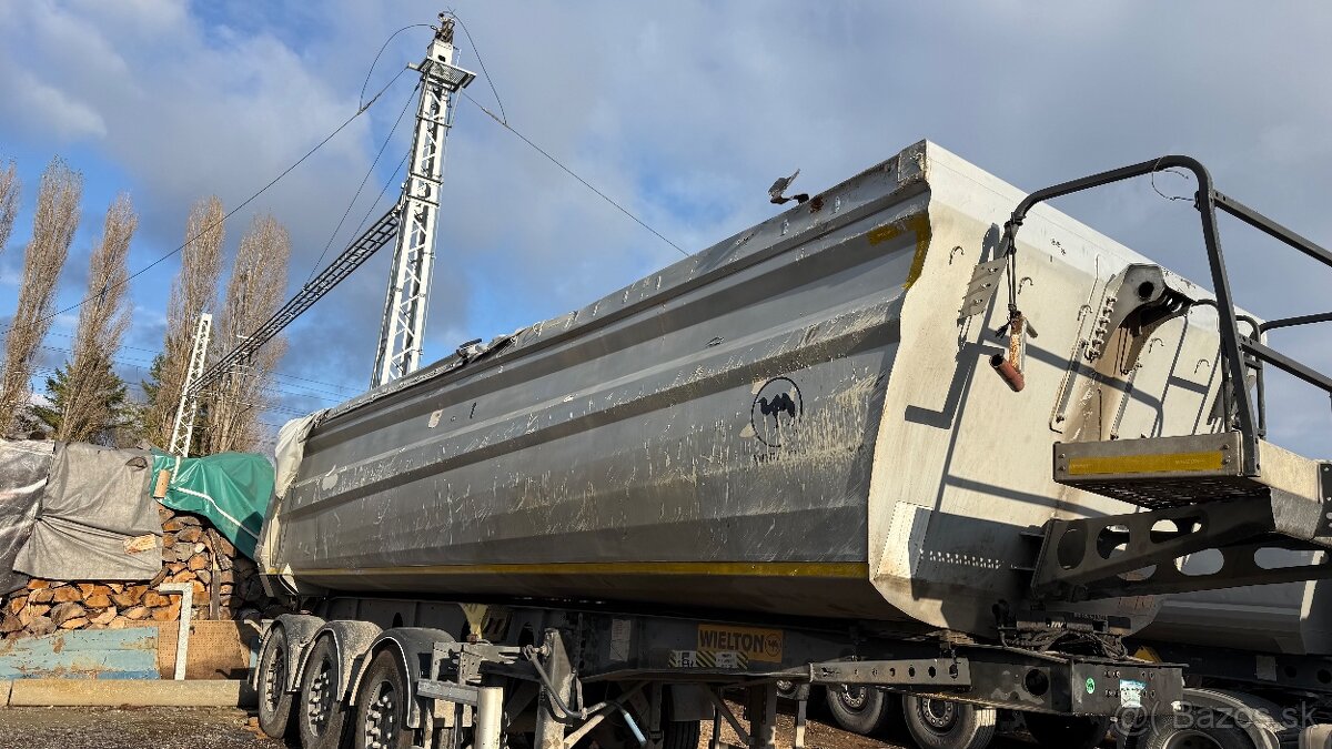 Predám korbu na sklápaci náves Wielton