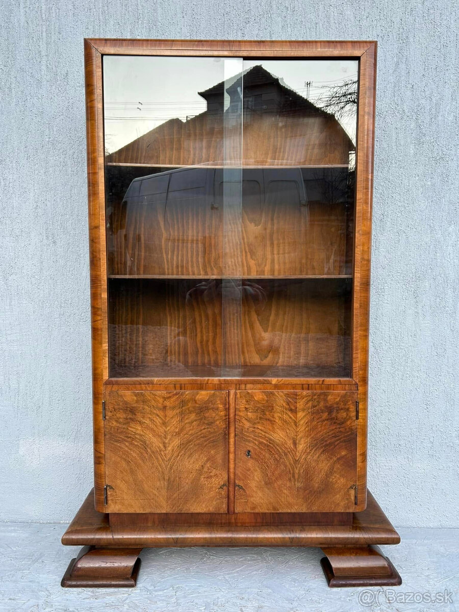 Vitrína art deco - výber