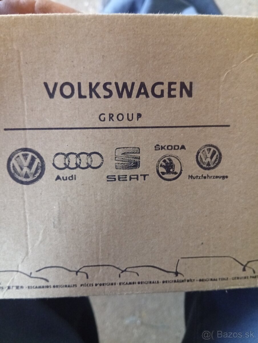 Vodna pumpa cerpadlo vw touareg 5.0 v10 tdi