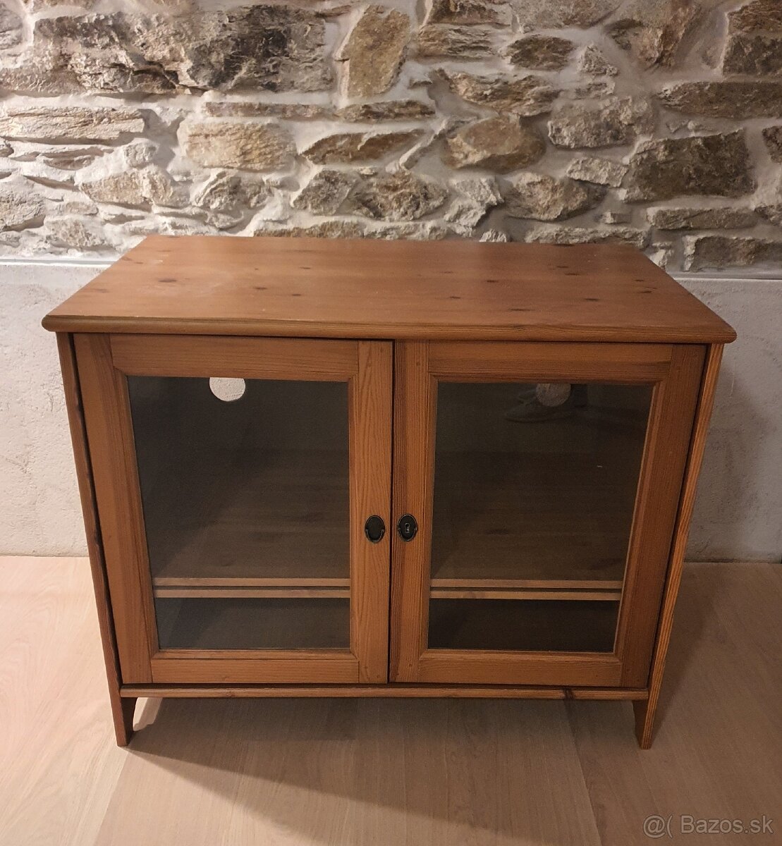Ikea Leksvik skrinka,vitrína, stolík pod TV