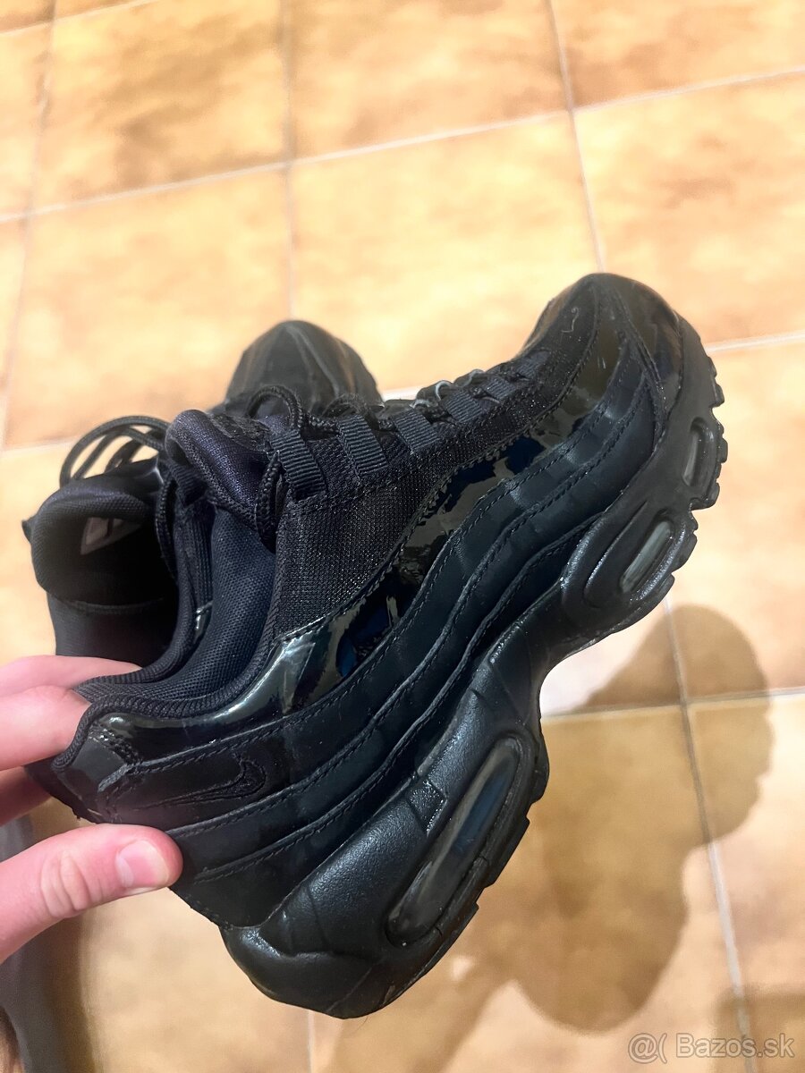 Tenisky Nike