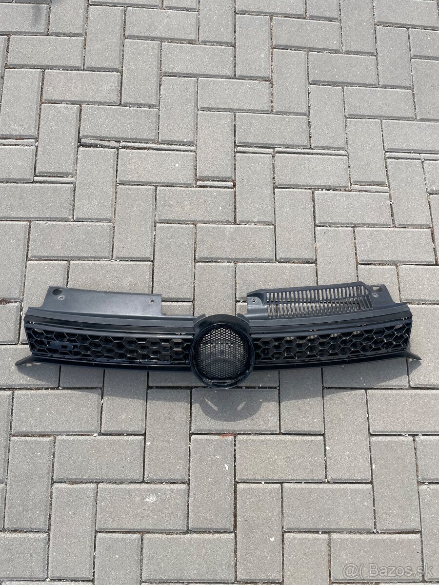 GOLF 6 GTI maska