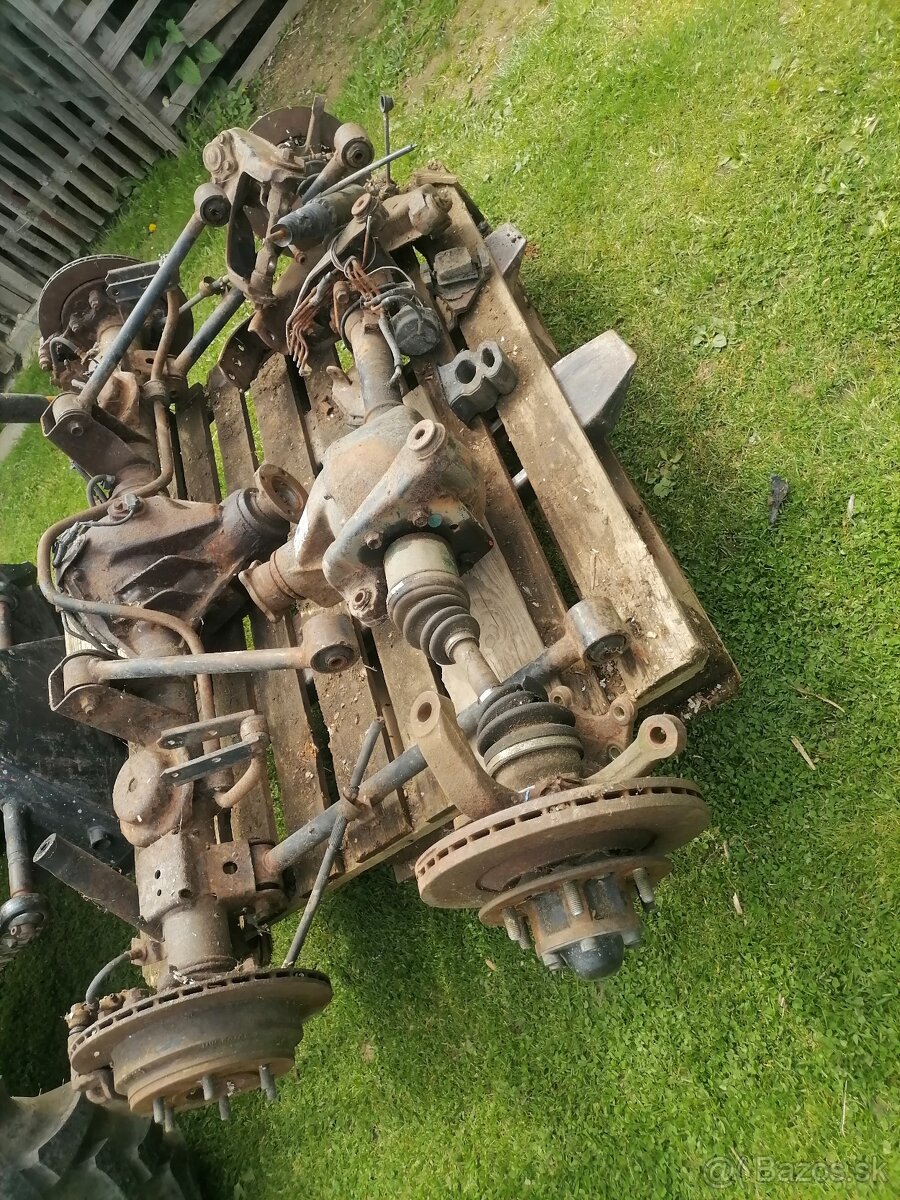 Predám diely na opel fronteru B 2.2 tdi