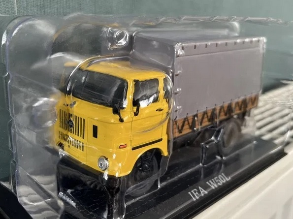 IFA W50L 1:43