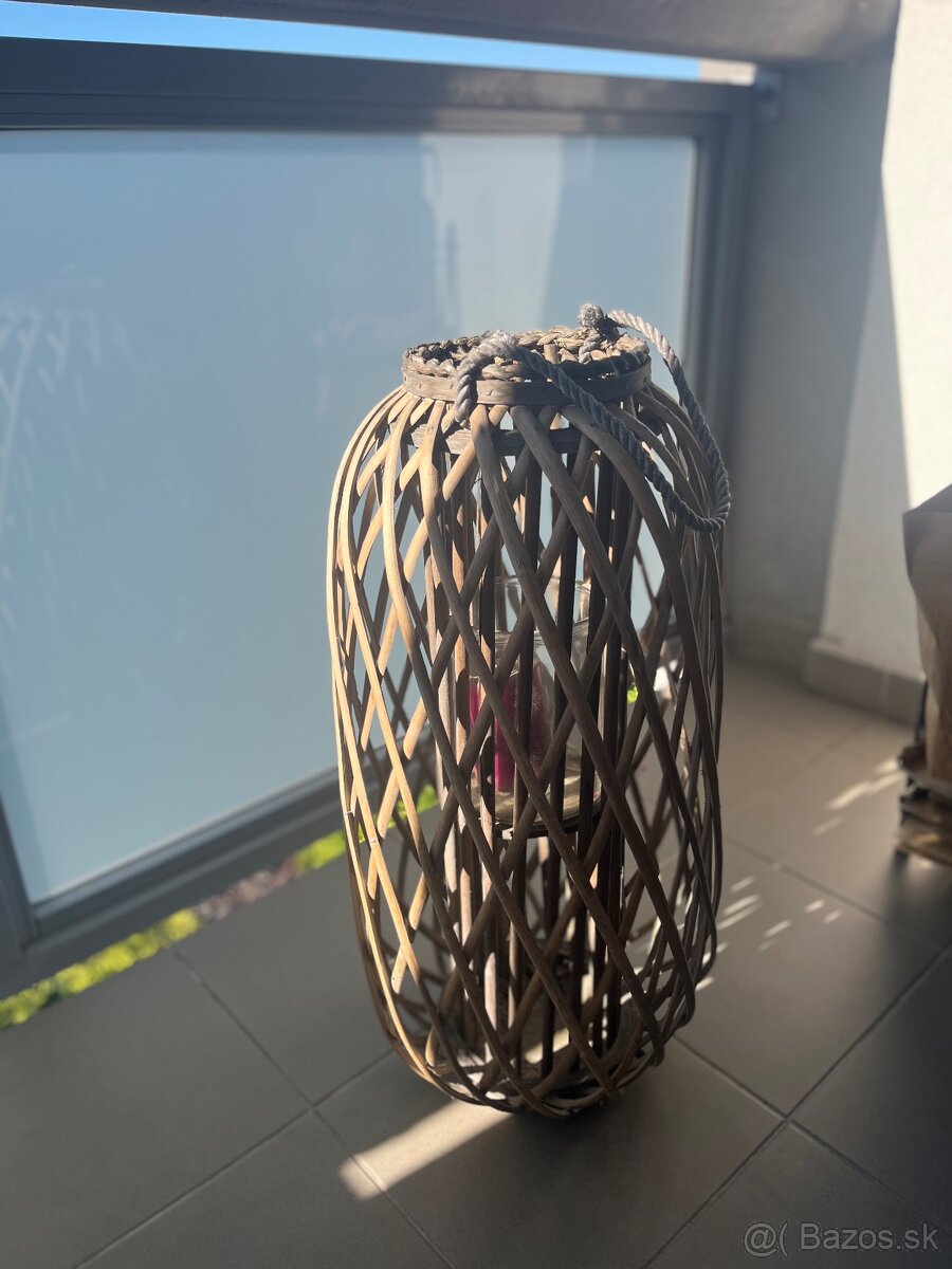 Svietnik, pruteny lampas na terasu/balkon ca 70cm vyska- vra
