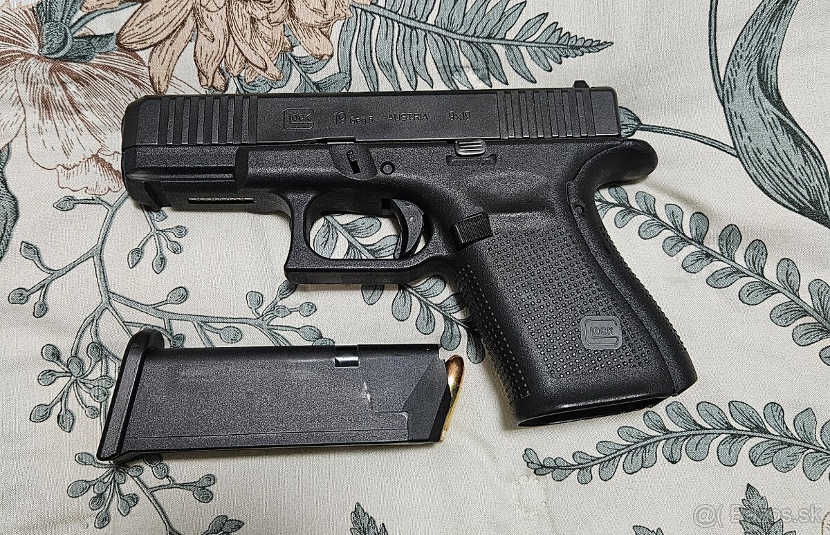 GLOCK 19 Gen5, 9x19
