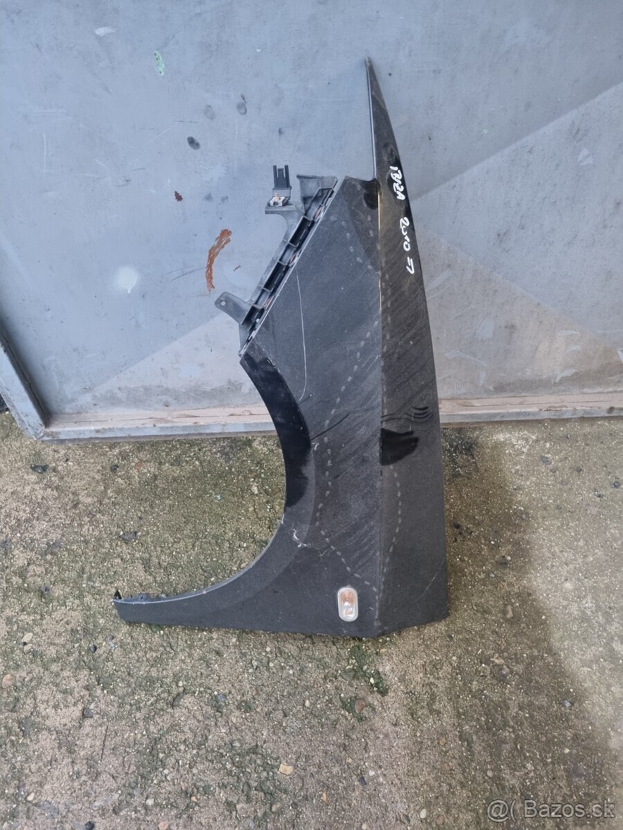 Seat Ibiza 1.4i 16v,63kw,CGG,2010,lp blatník