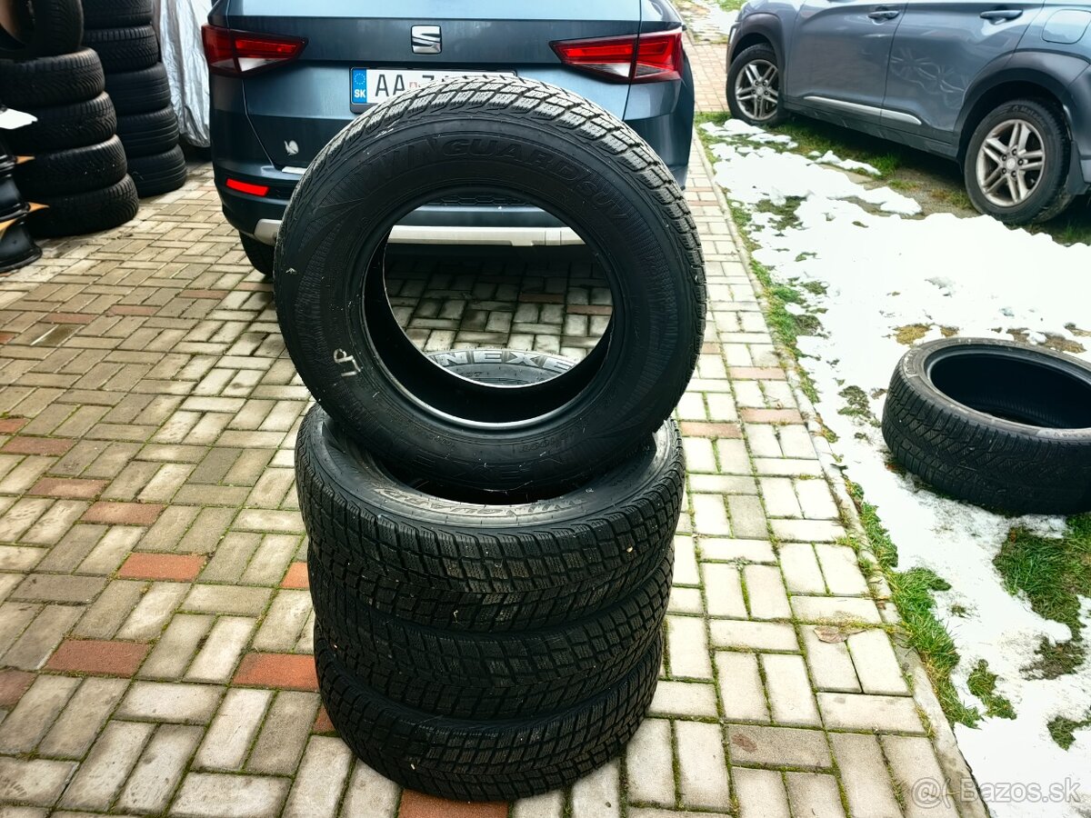 Nexen 215/70 R16 zimné