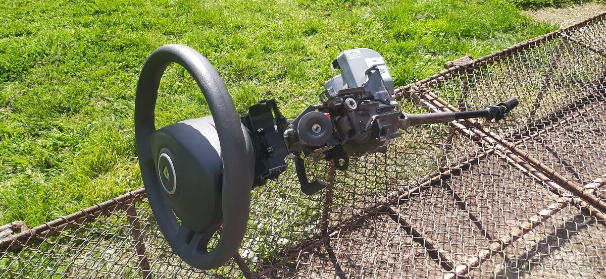 rozpredam renault clio 2011