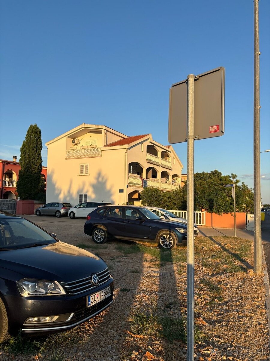 Chorvátsko, pekný apartmán na VIRe