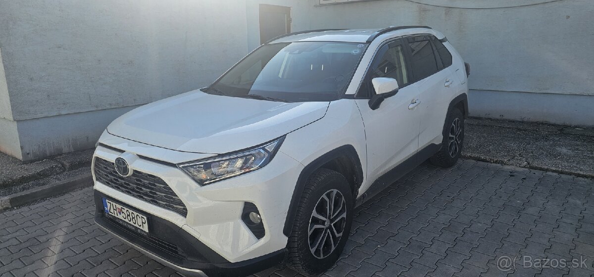 Predám Toyota RAV4