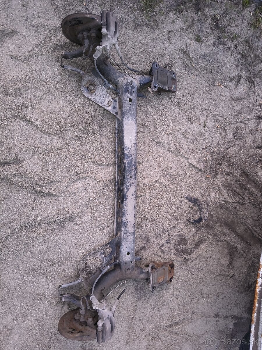 Zadná náprava Škoda Octavia 3