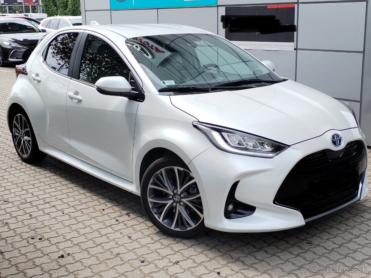 KÚPIM diely na Toyota Yaris IV 2023
