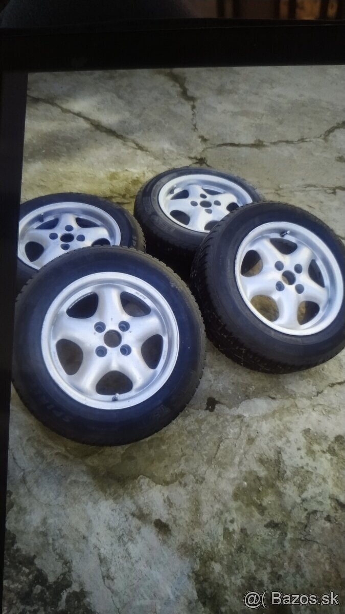 Elektrony 4x100 R15