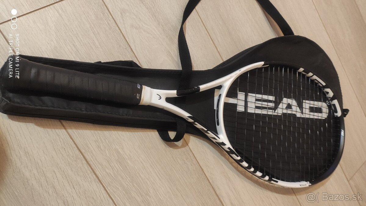 Predám tenisovú raketu HEAD MX Attitude Pro +