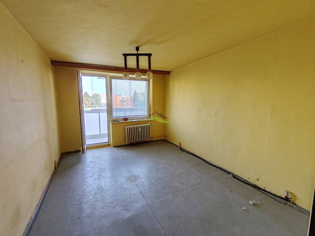 Komfortné bývanie s balkónom na Sídlisku Juh – váš nový domo