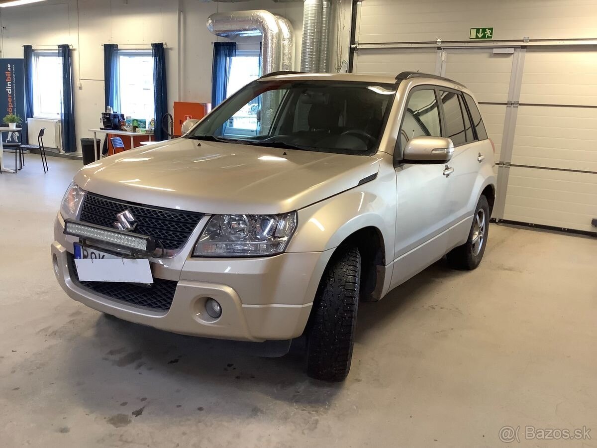 Suzuki Grand Vitara ll 2.4 benzin 4x4+redukcia+uzavierka