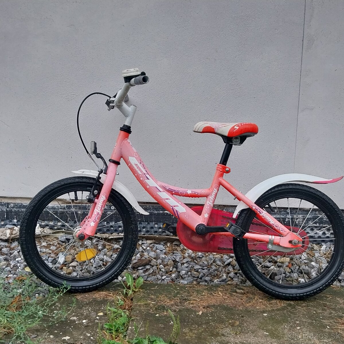 Dievčenský bicykel