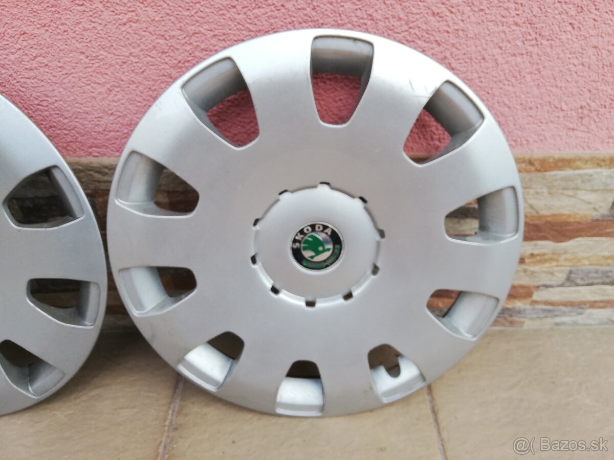 Puklice 15"
