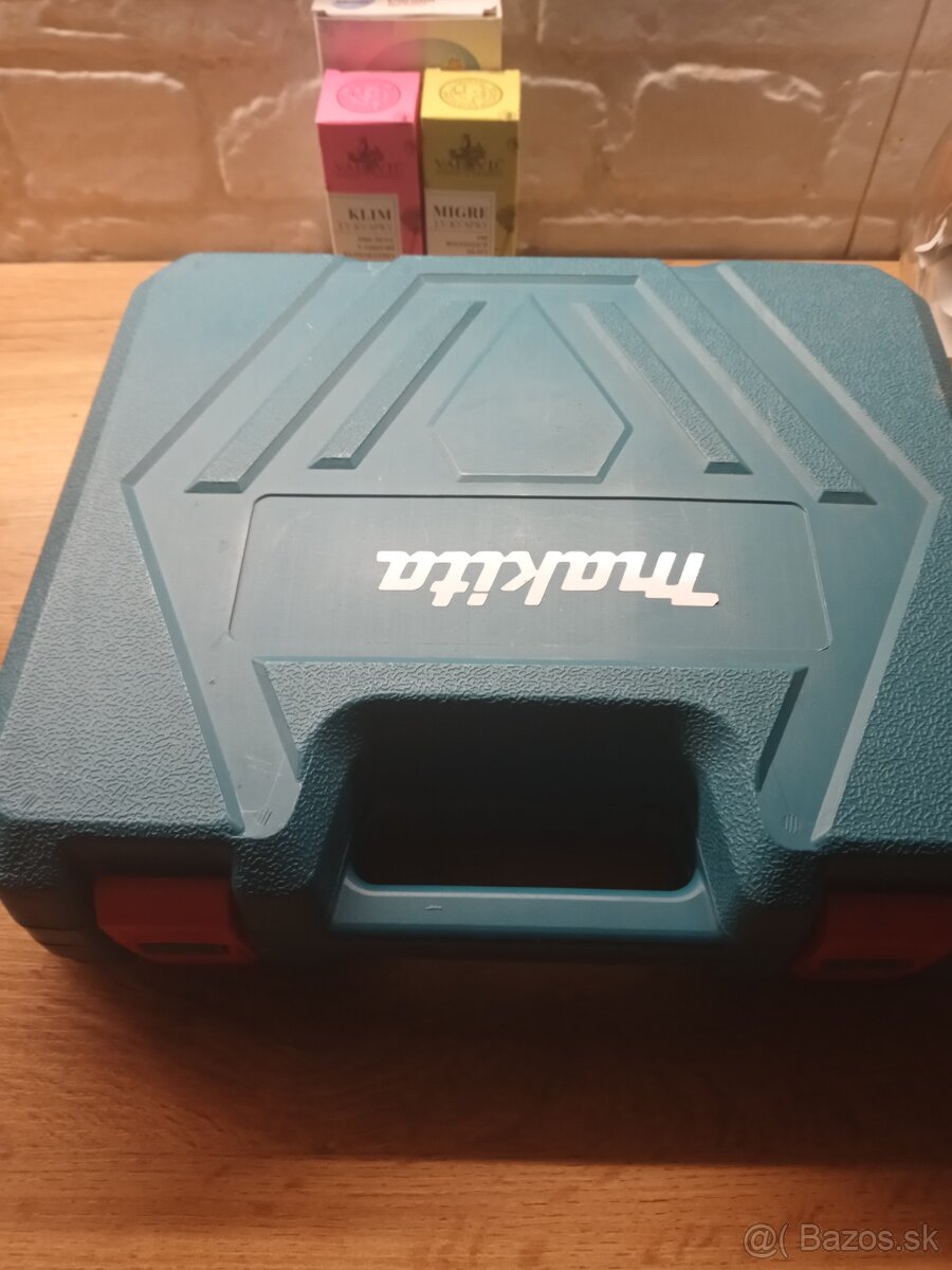Predám kufrík Makita 2